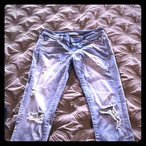 America Eagle super super stretch distressed jeans
